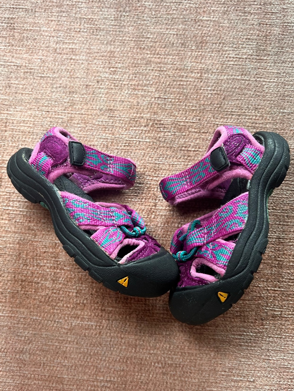 Keen Toddler Size 4 Purple and Teal Outdoor Closed Toe Sandals Water Shoes